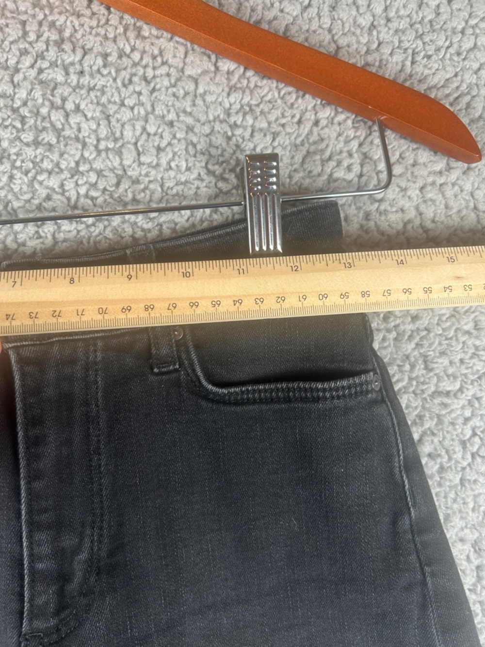 Paige Margot Short Raw Hem Black Denim Short Size 26 - Picture 6 of 15